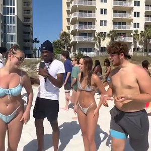 White girls at the beach looking for bbc.mp4