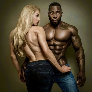 Brit bodybuilder couple, Rosanna & Don.jpg