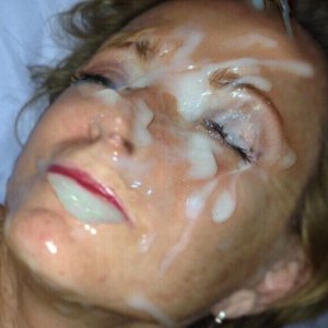 Facial Wife