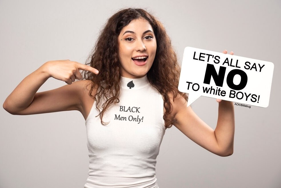 young-woman-showing-empty-blank-white-speech-poster-high-quality-photo_114579-35210.jpg